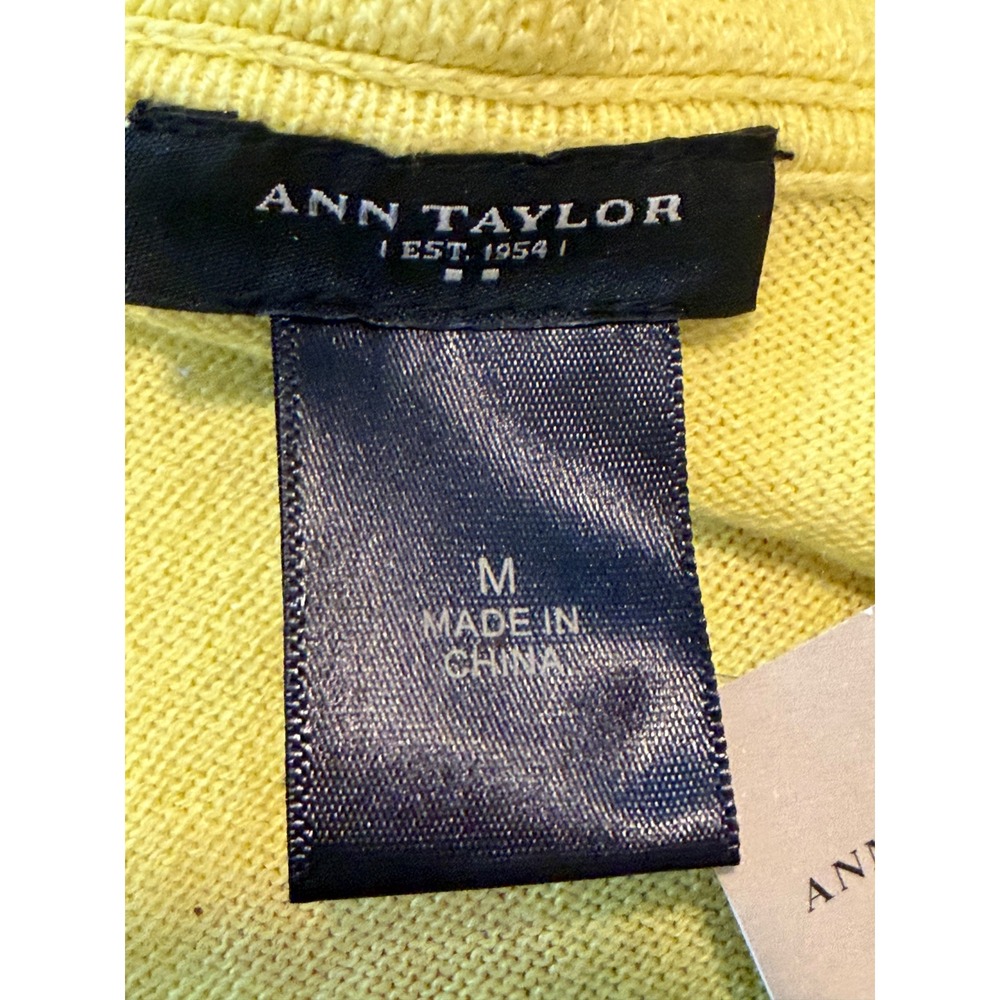 Ann Taylor Yellow Ruffle V-Neck Long Sleeve Knit Cardigan Sweater Womens Medium - Picture 5 of 6